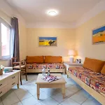 Costarossa Village Apartman *