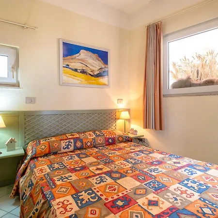 Costarossa Village Appartement *