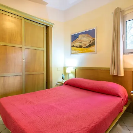 Appartement Costarossa Village